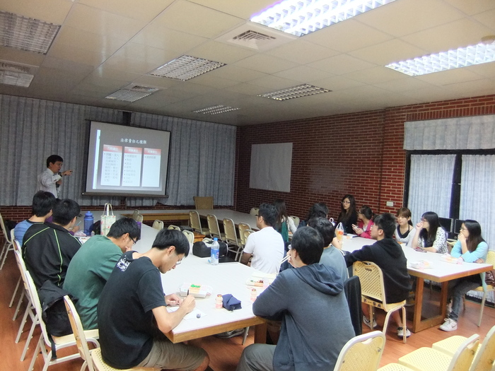 [法治教育]法律常識講座-100/11/24(四)17:30(另開新視窗/jpg檔)圖片